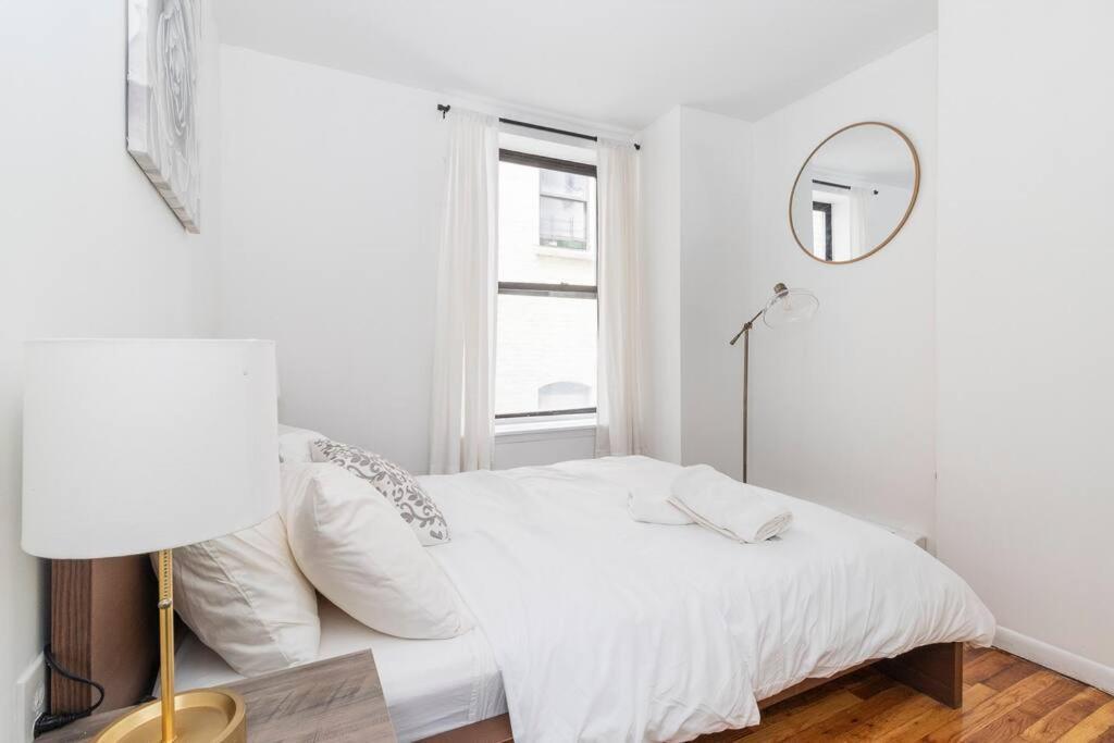 2Bed Bliss By Central Park North New York Exteriör bild