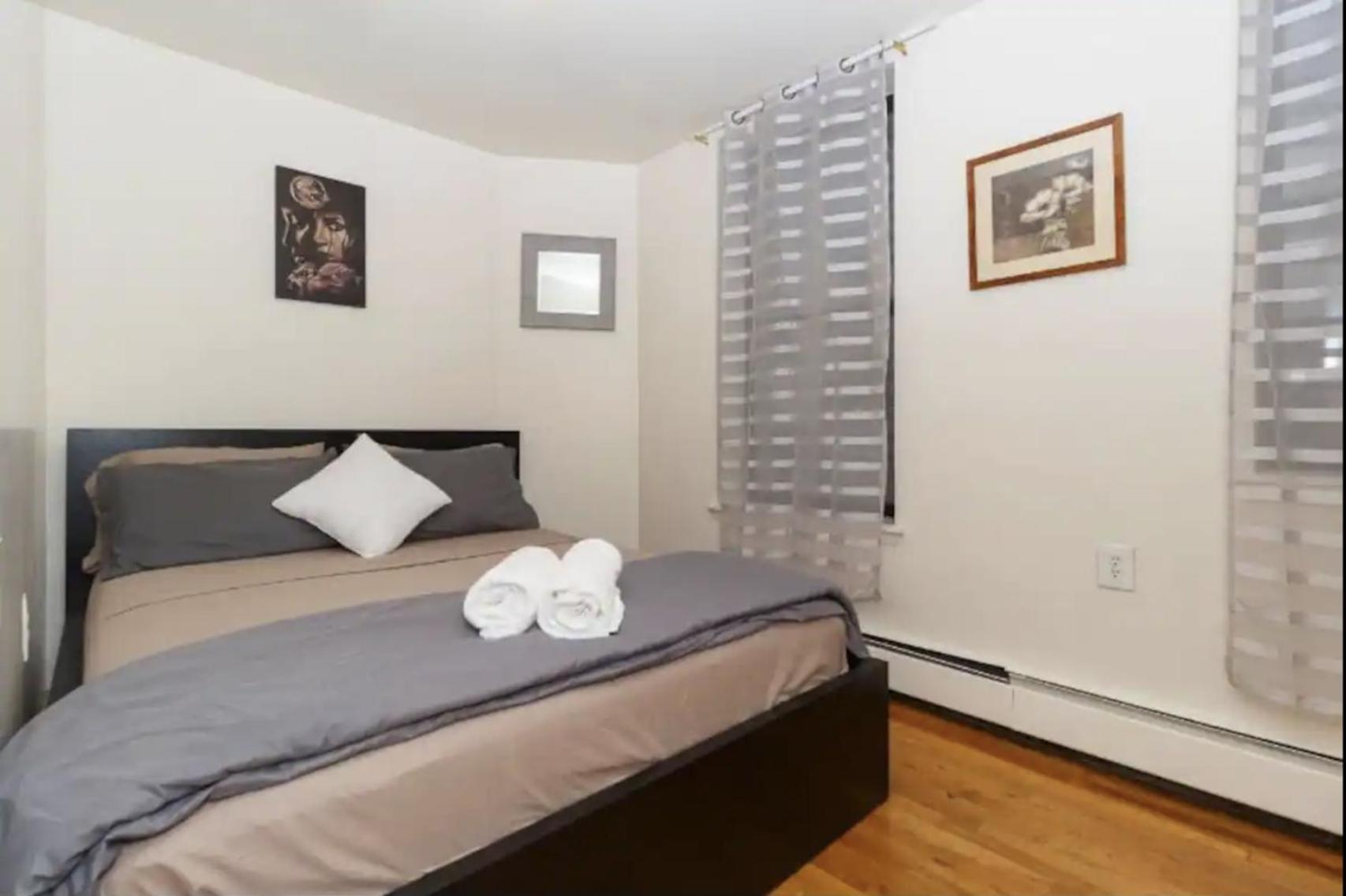 2Bed Bliss By Central Park North New York Exteriör bild